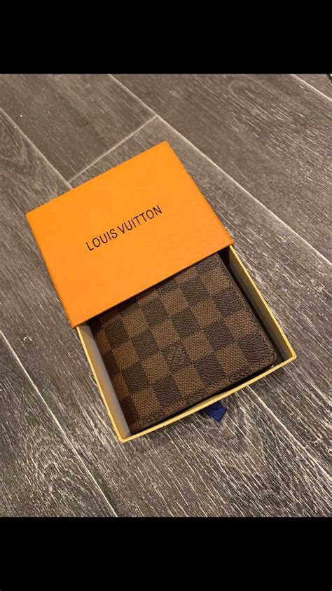 imitazioni portafogli uomo louis vuitton